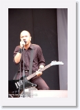 toa08_so_065 * Hauptbhne (SO) - Danko Jones * 365 x 550 * (68KB)